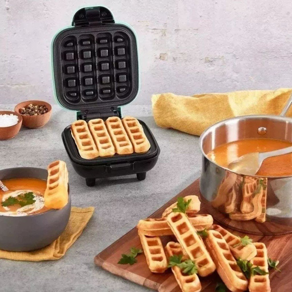 Máquina Forma De Fazer Bolinho Cake Waffle Sobremesa Cozinha 110v